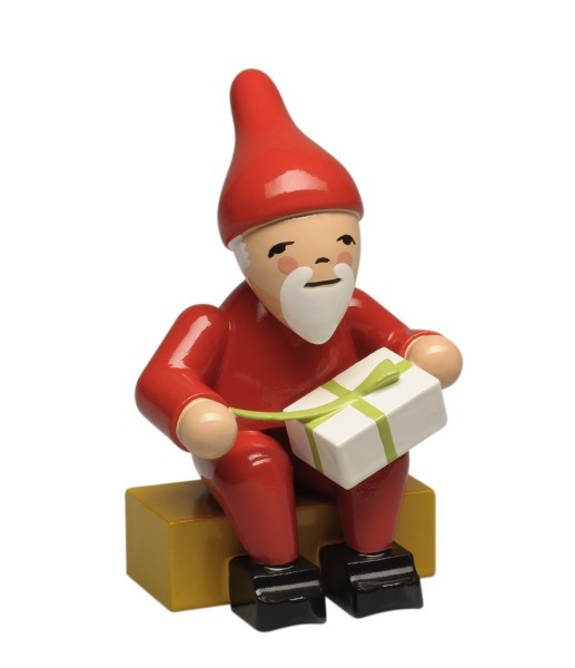 Gnome with Gift