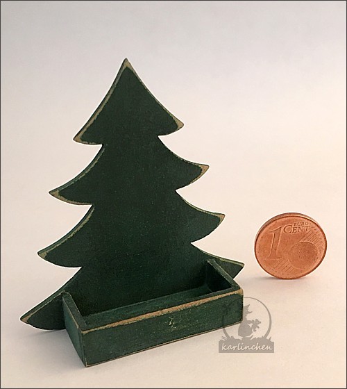 box christmas tree, green