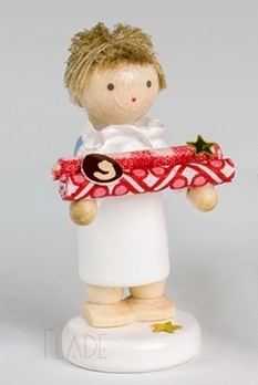 Angel with wrapping paper no. 9