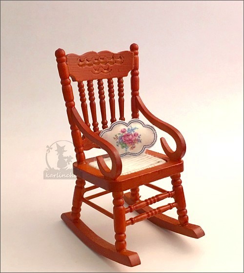 rocking chair with pillow