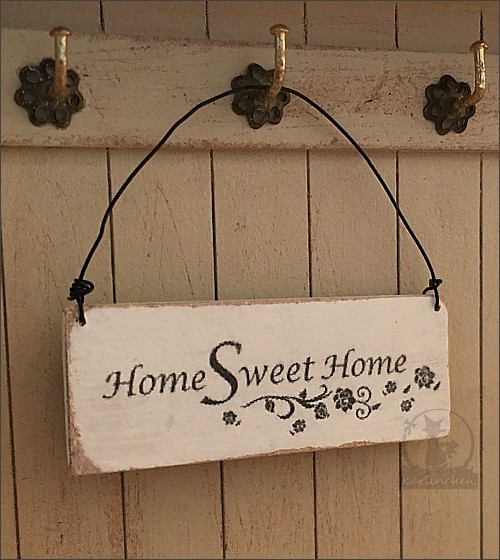 sign large / Home Sweet Home