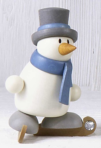 Snowman Otto with ice-skates