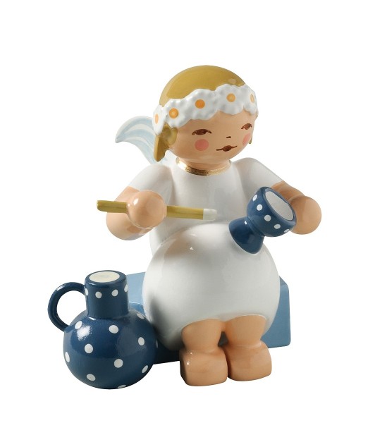 Marguerite angel, sitting, with goblet and jug